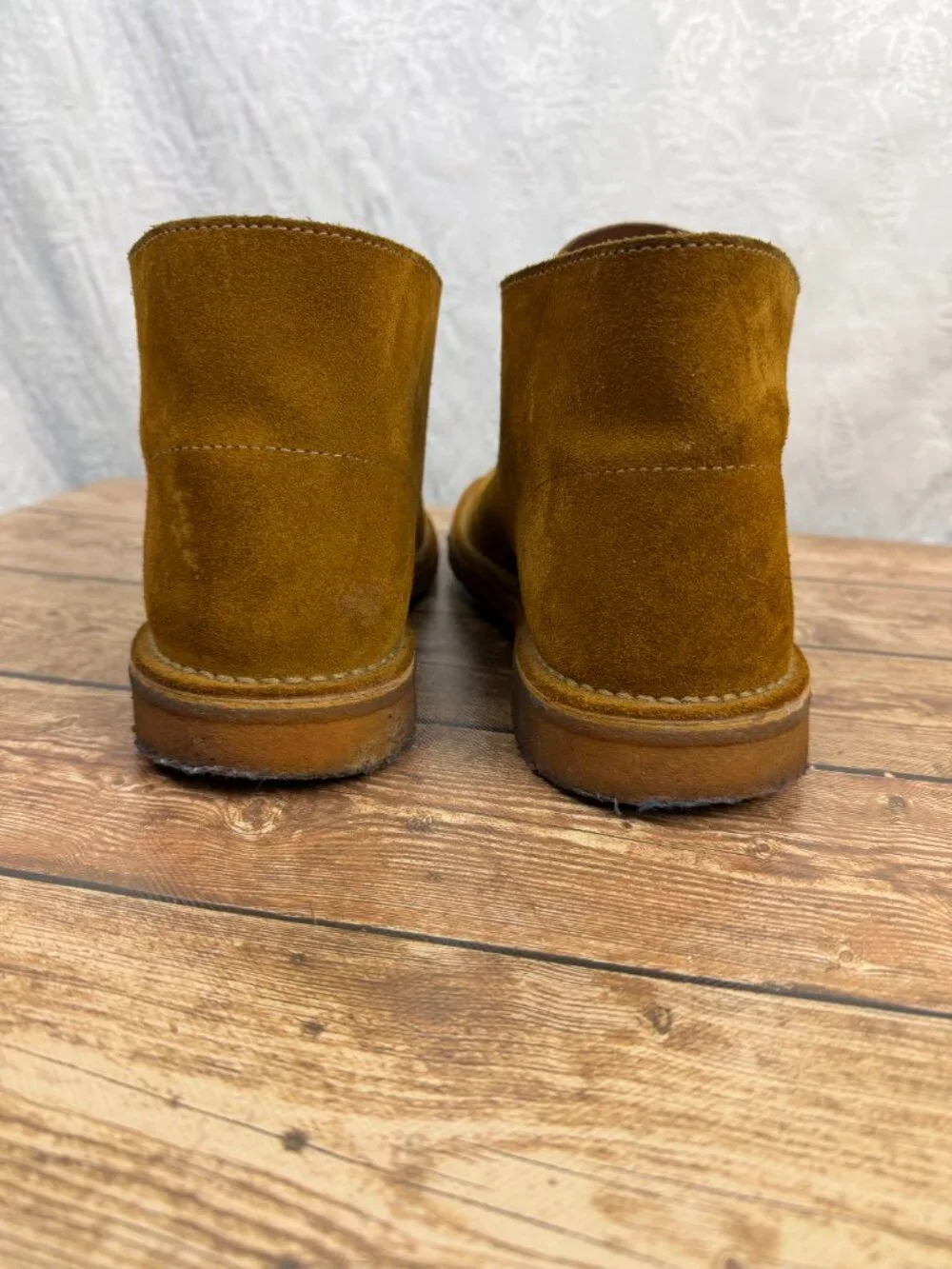 Clarks Men’s Brown Tan Suede Chukka Desert Boots Lace Up Ankle Size 10